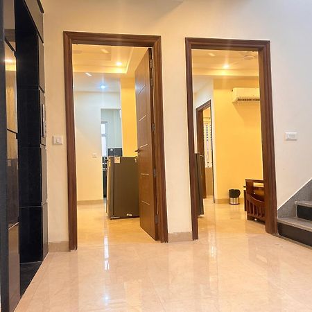Lime Tree Service Apartment - Medanta Medicity, Gurgaon Bagian luar foto