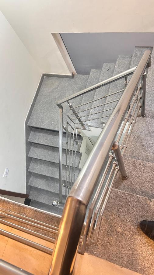 Lime Tree Service Apartment - Medanta Medicity, Gurgaon Bagian luar foto
