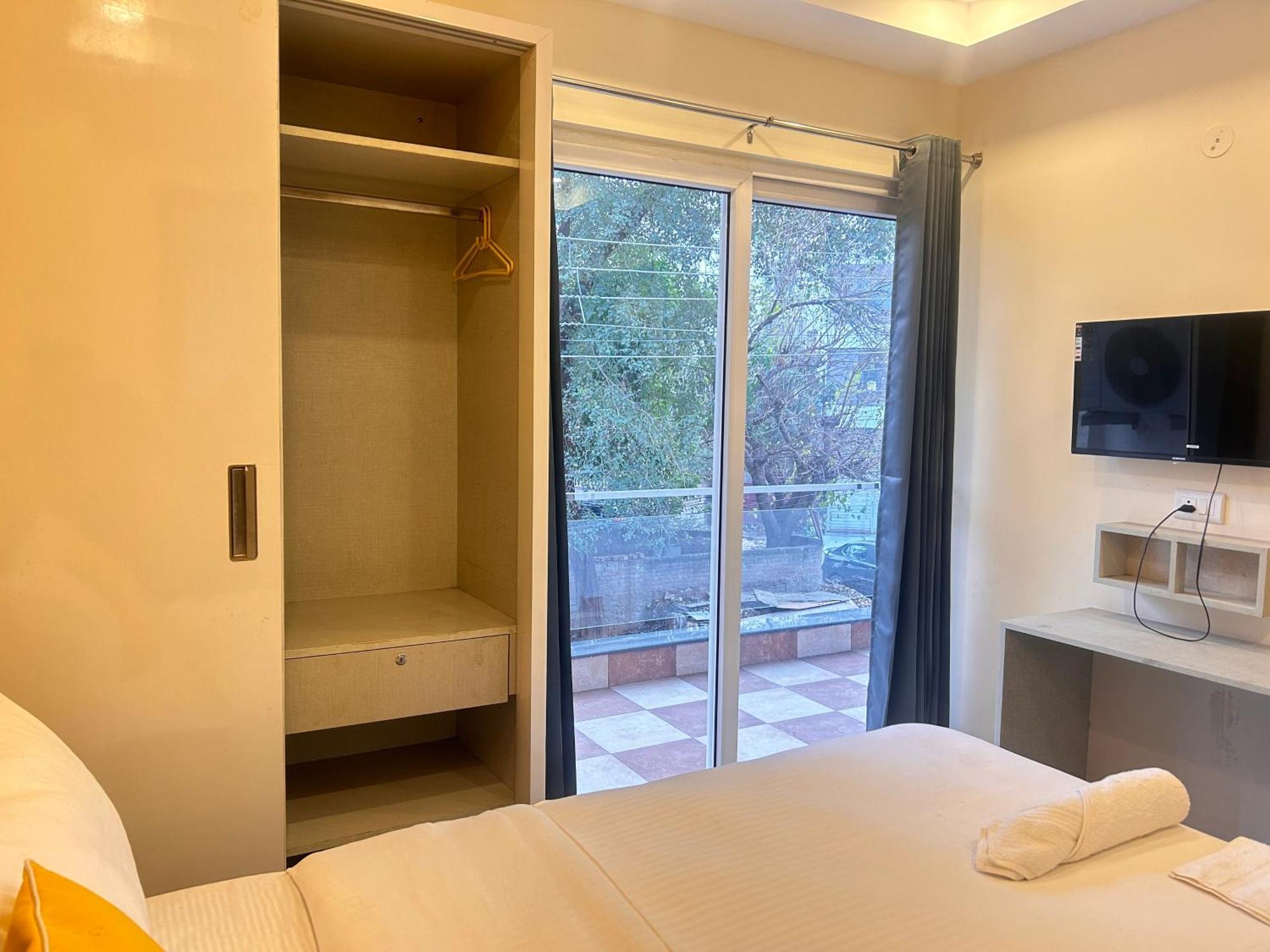 Lime Tree Service Apartment - Medanta Medicity, Gurgaon Bagian luar foto